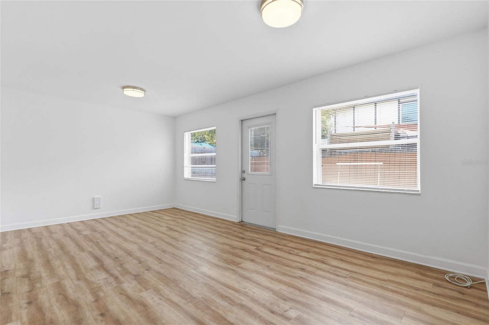 UNPLATTED - Residential