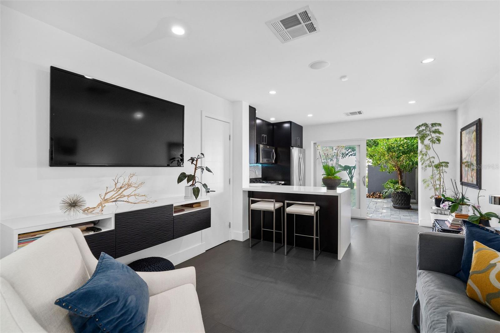 C H HOFFNERS SUB - Residential