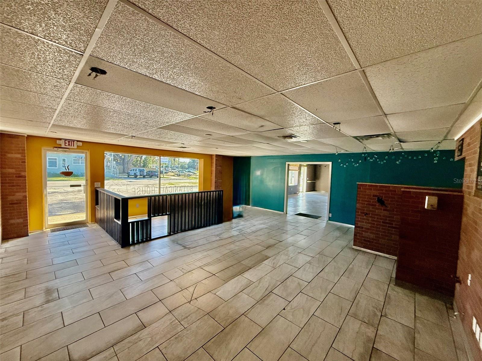 ANDERSONS NEW SMYRNA - Commercial Sale