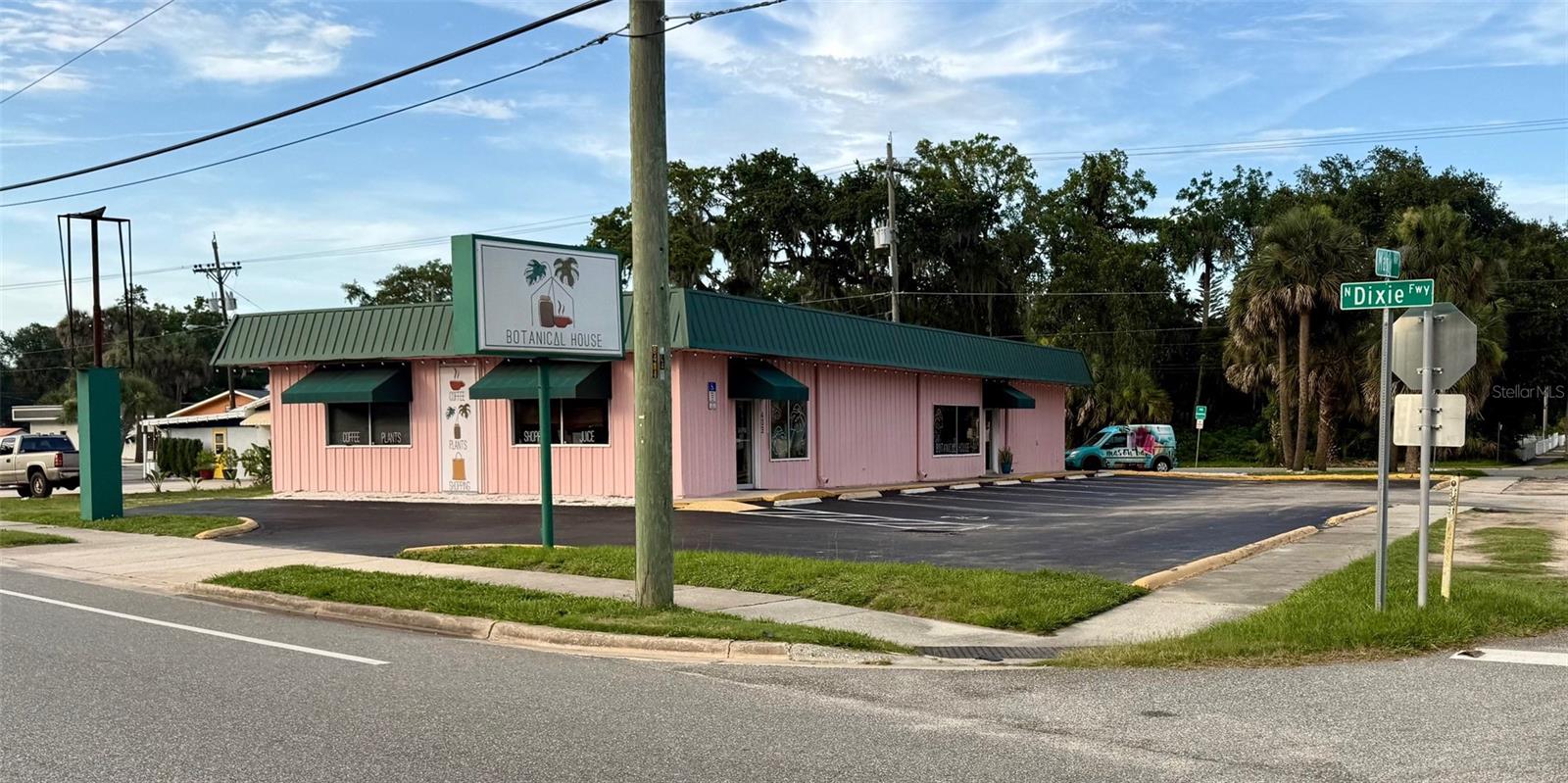 ANDERSONS NEW SMYRNA - Commercial Sale