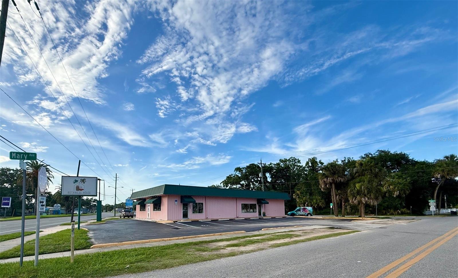 ANDERSONS NEW SMYRNA - Commercial Sale