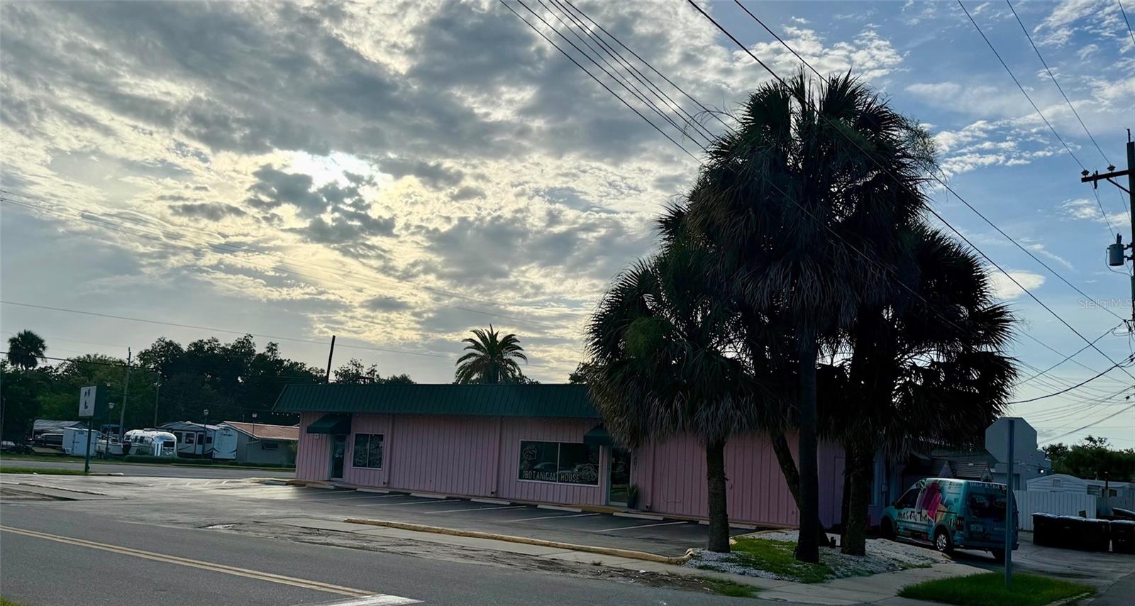 ANDERSONS NEW SMYRNA - Commercial Sale