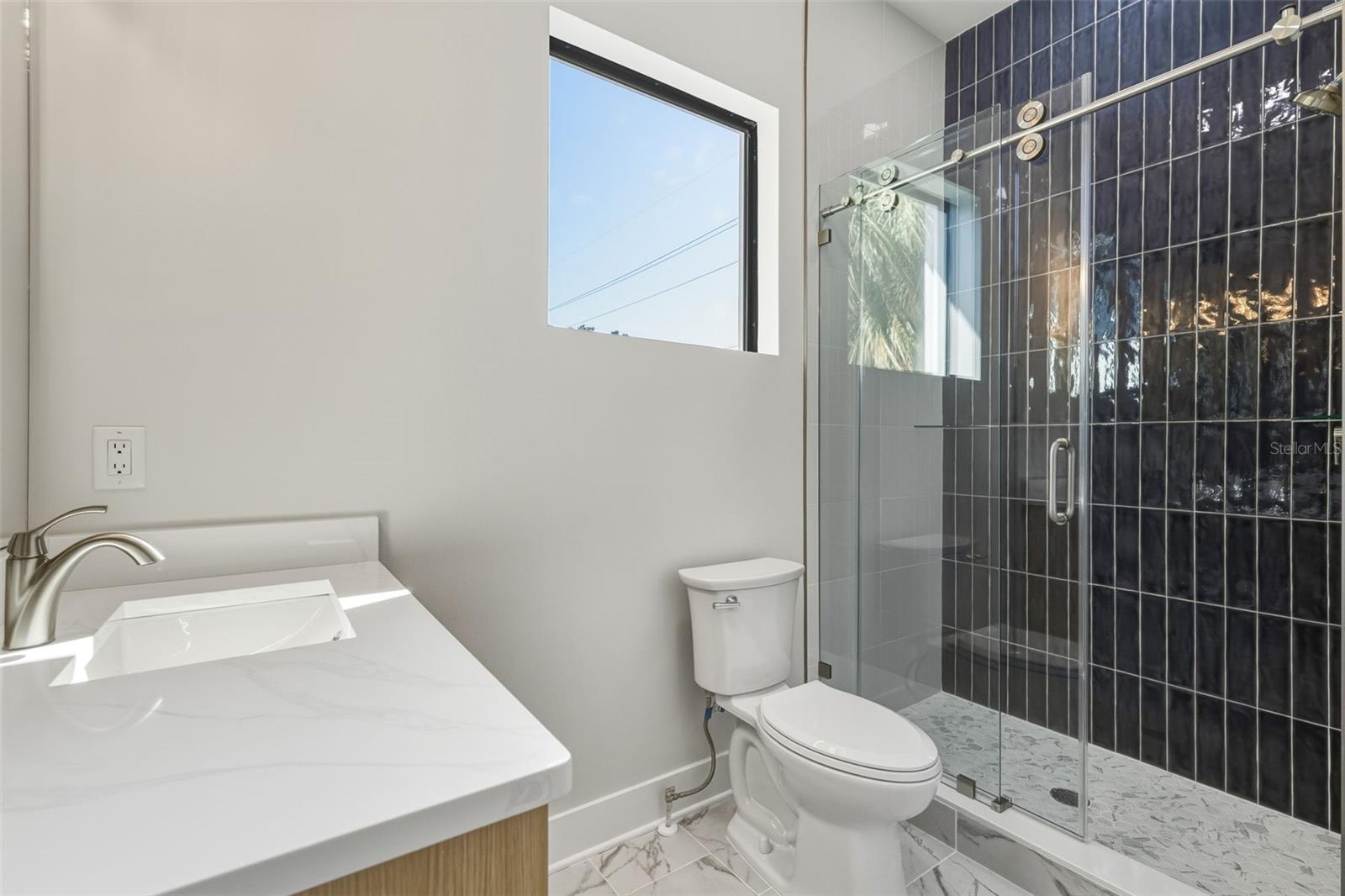 MAC DILL HEIGHTS - Residential