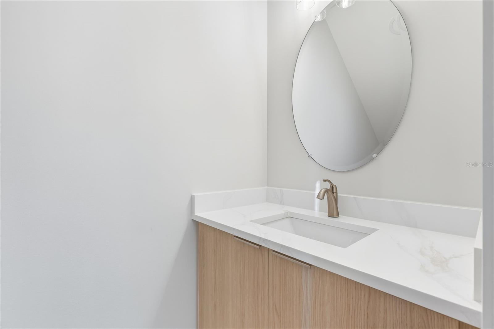 MAC DILL HEIGHTS - Residential