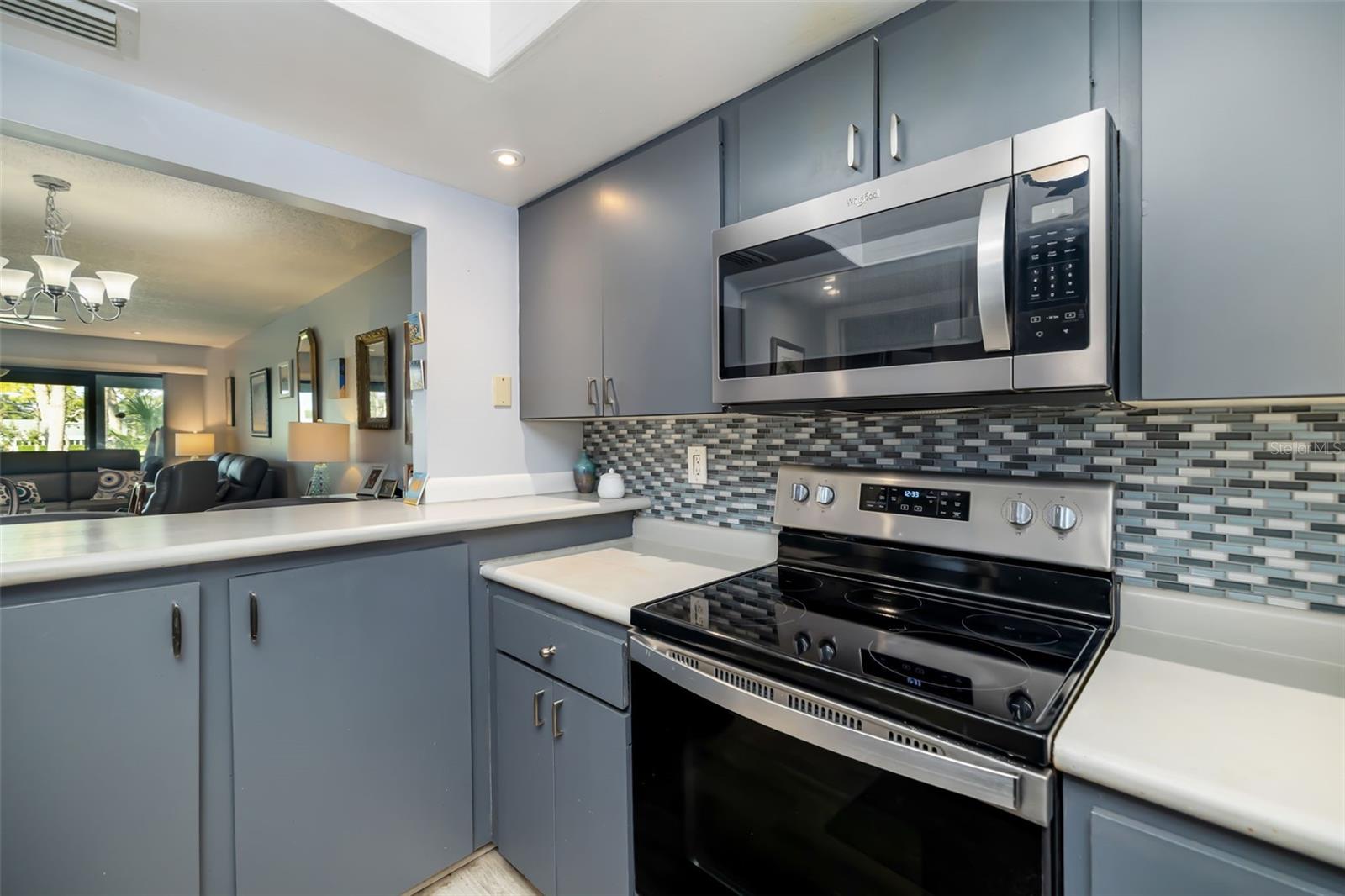 VALENCIA GARDEN II - Residential