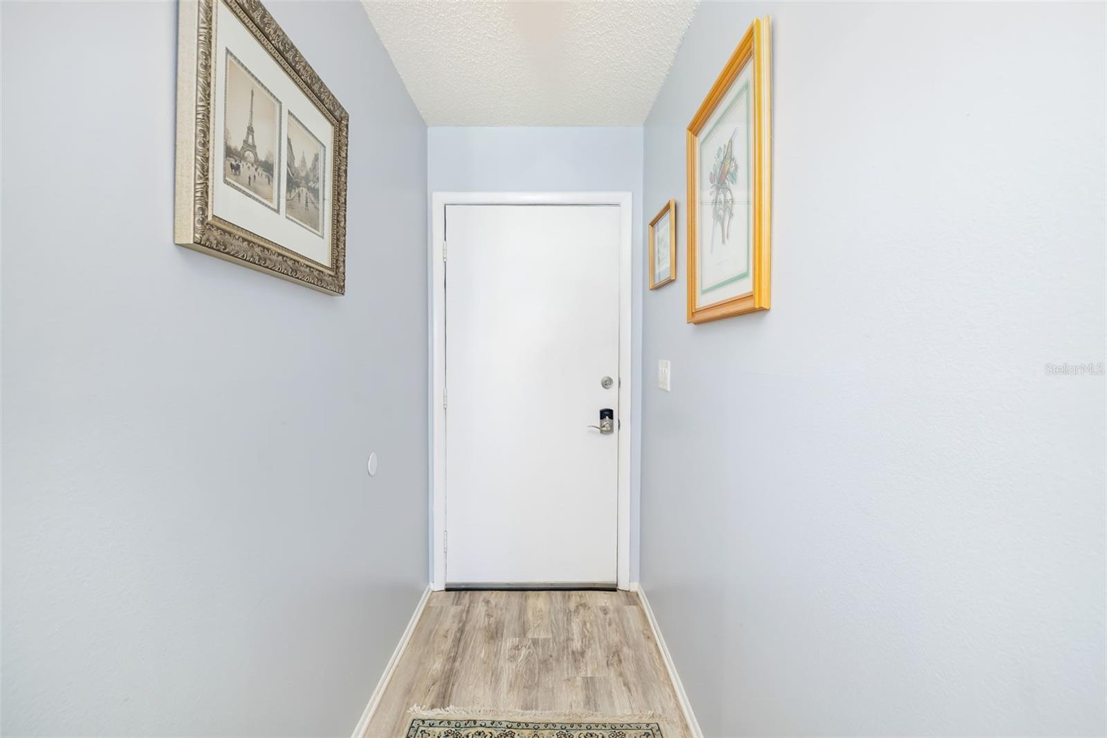 VALENCIA GARDEN II - Residential