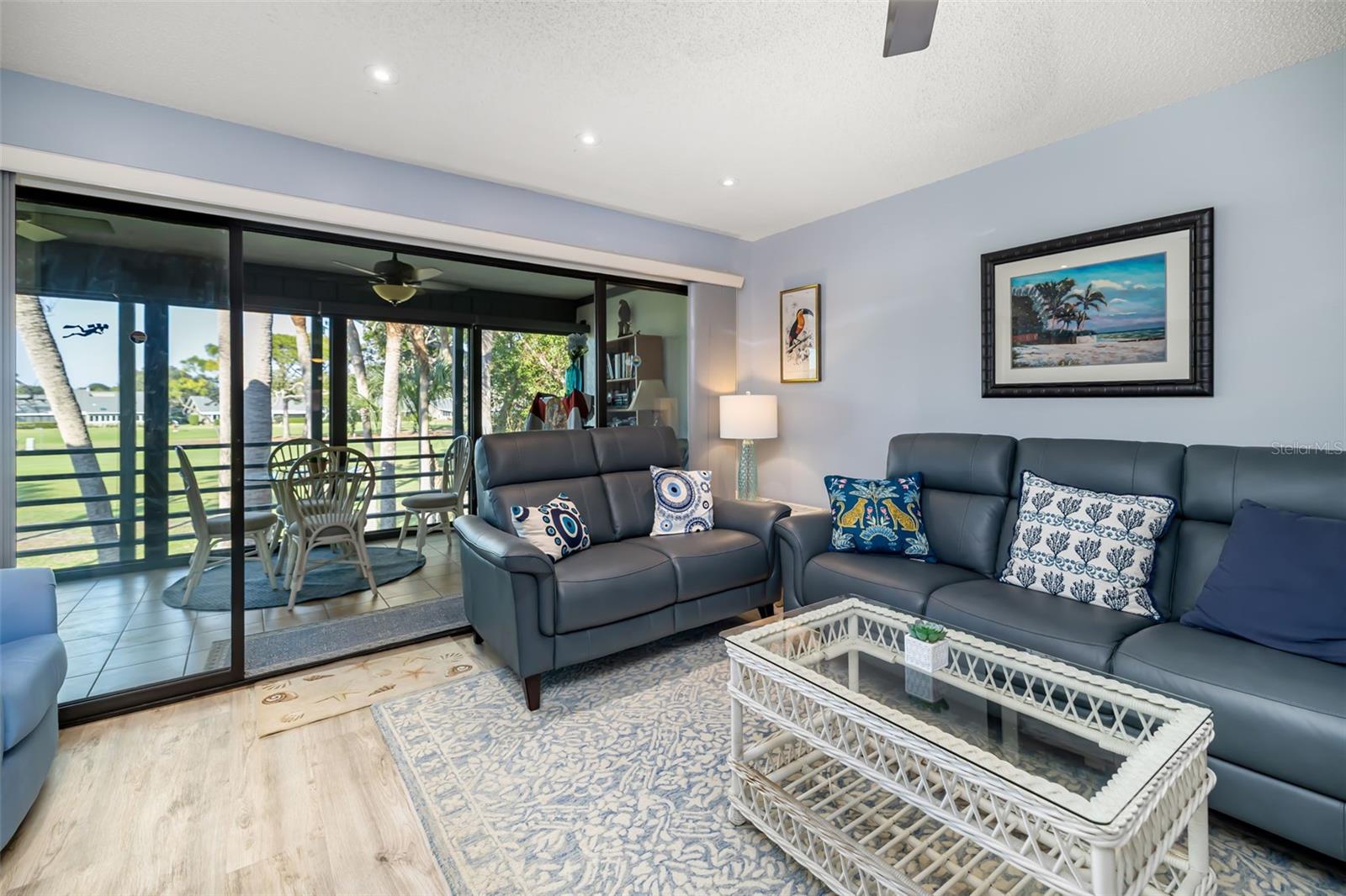 VALENCIA GARDEN II - Residential