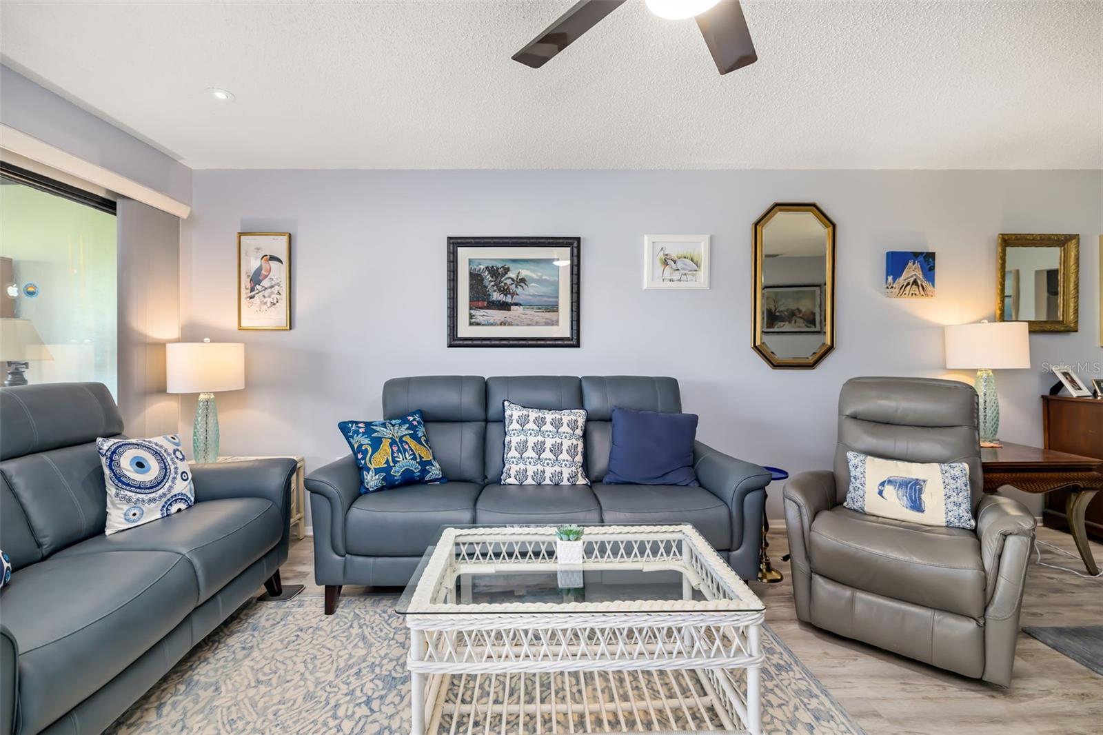 VALENCIA GARDEN II - Residential