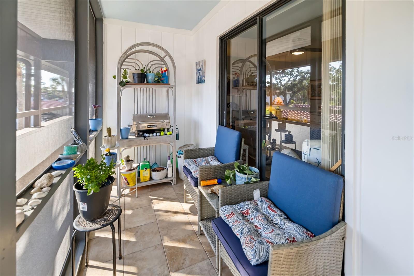 VALENCIA GARDEN II - Residential