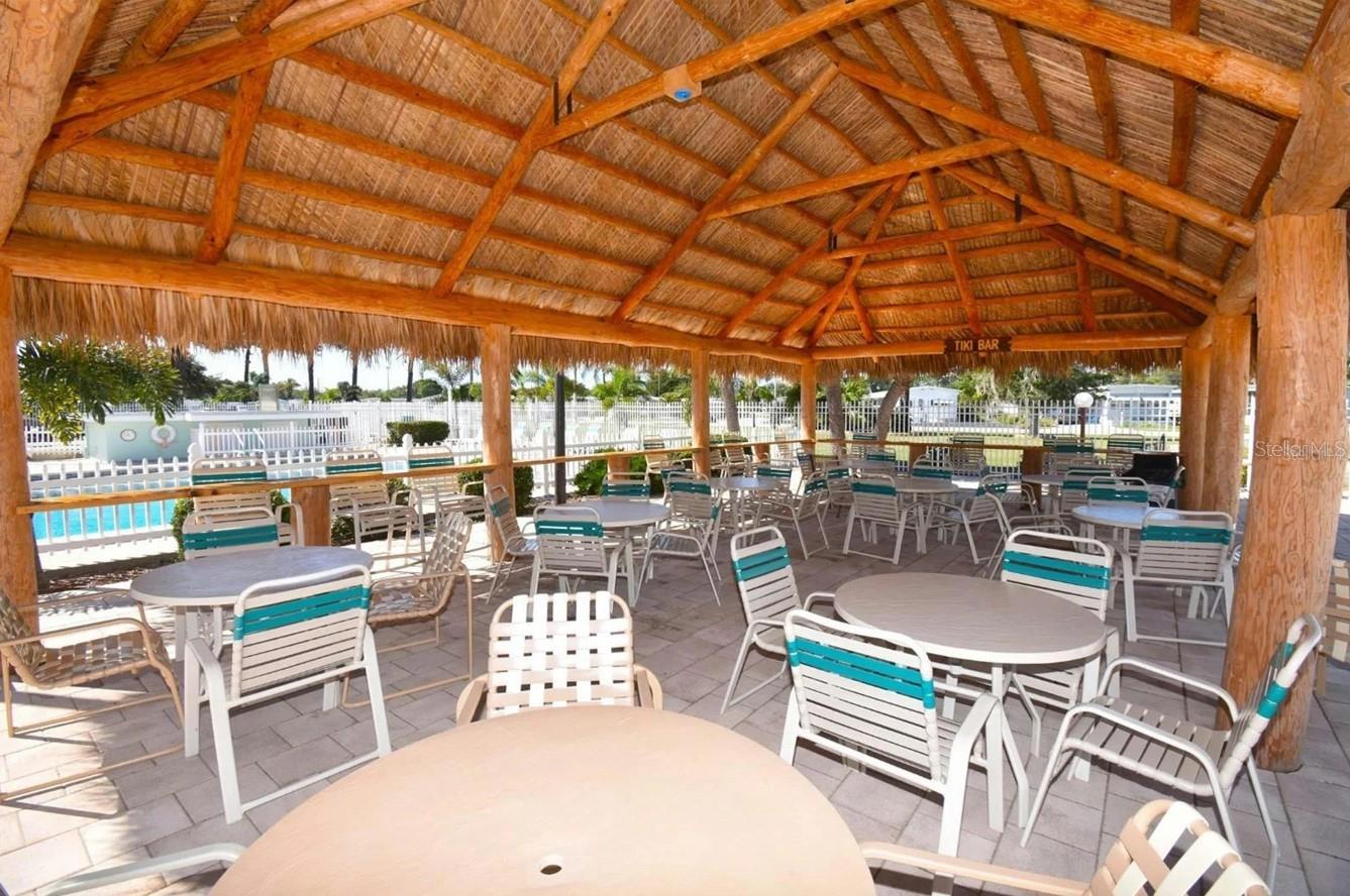 TRI-PAR ESTATES - Land