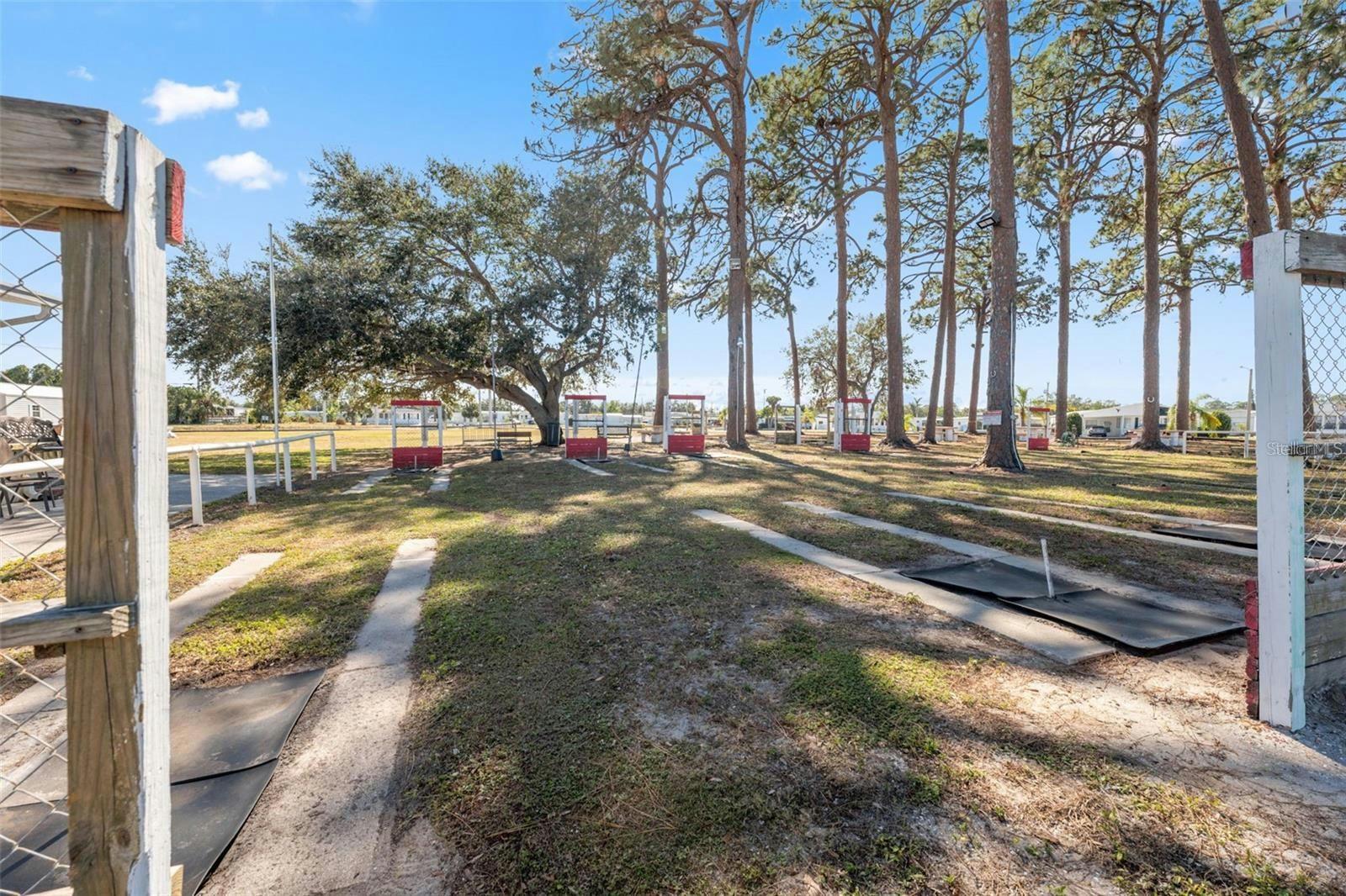 TRI-PAR ESTATES - Land