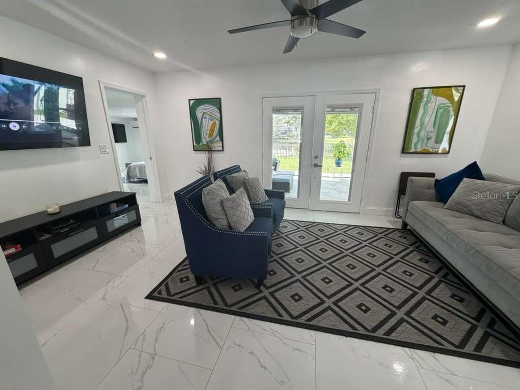 TAMPAS NORTH SIDE CNTRY CL - Residential