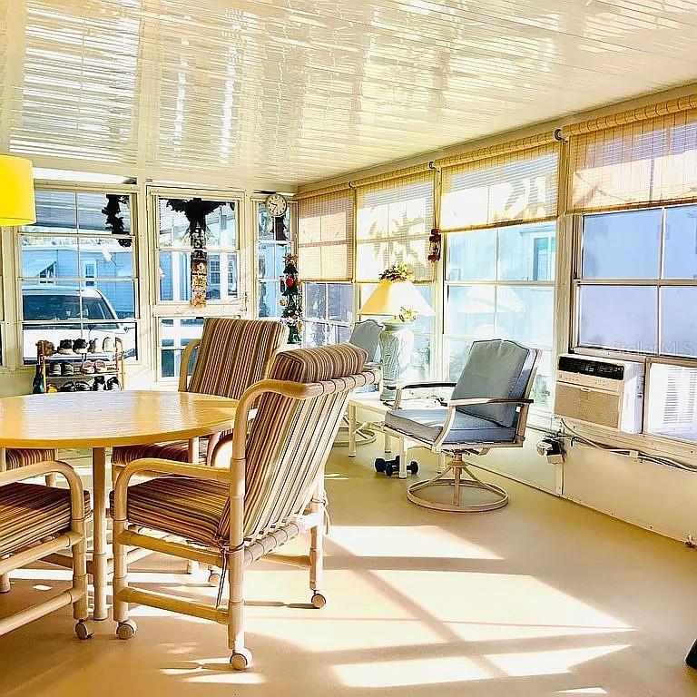 BROOK TO BAY - Residential