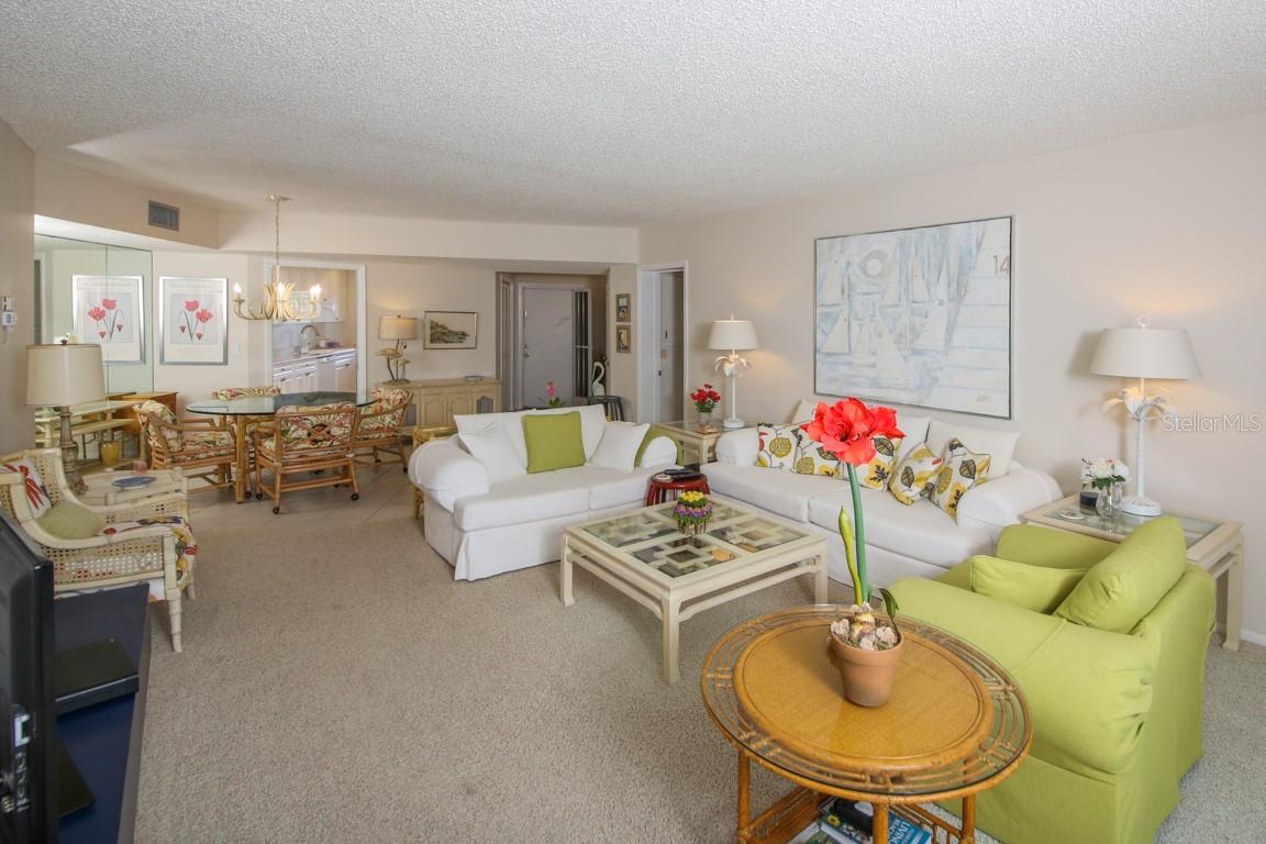 THE WESTCHESTER - Residential Lease