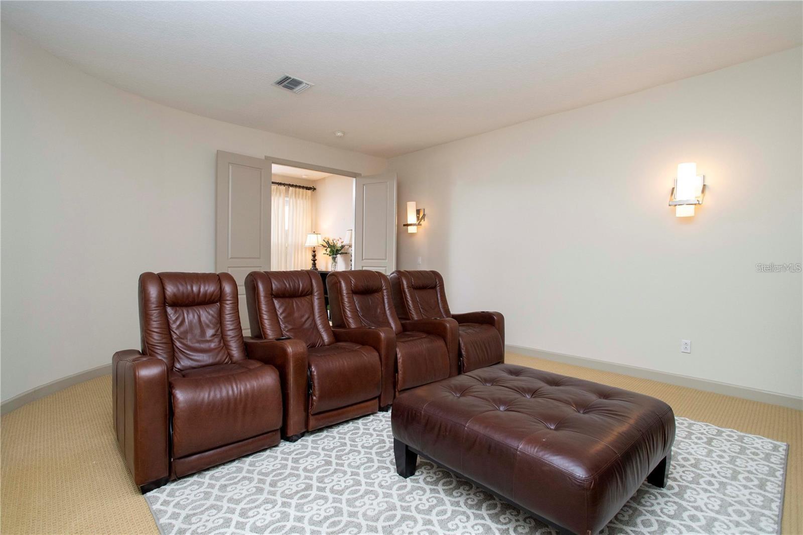 VIZCAYA PH 02 46/78 - Residential Lease