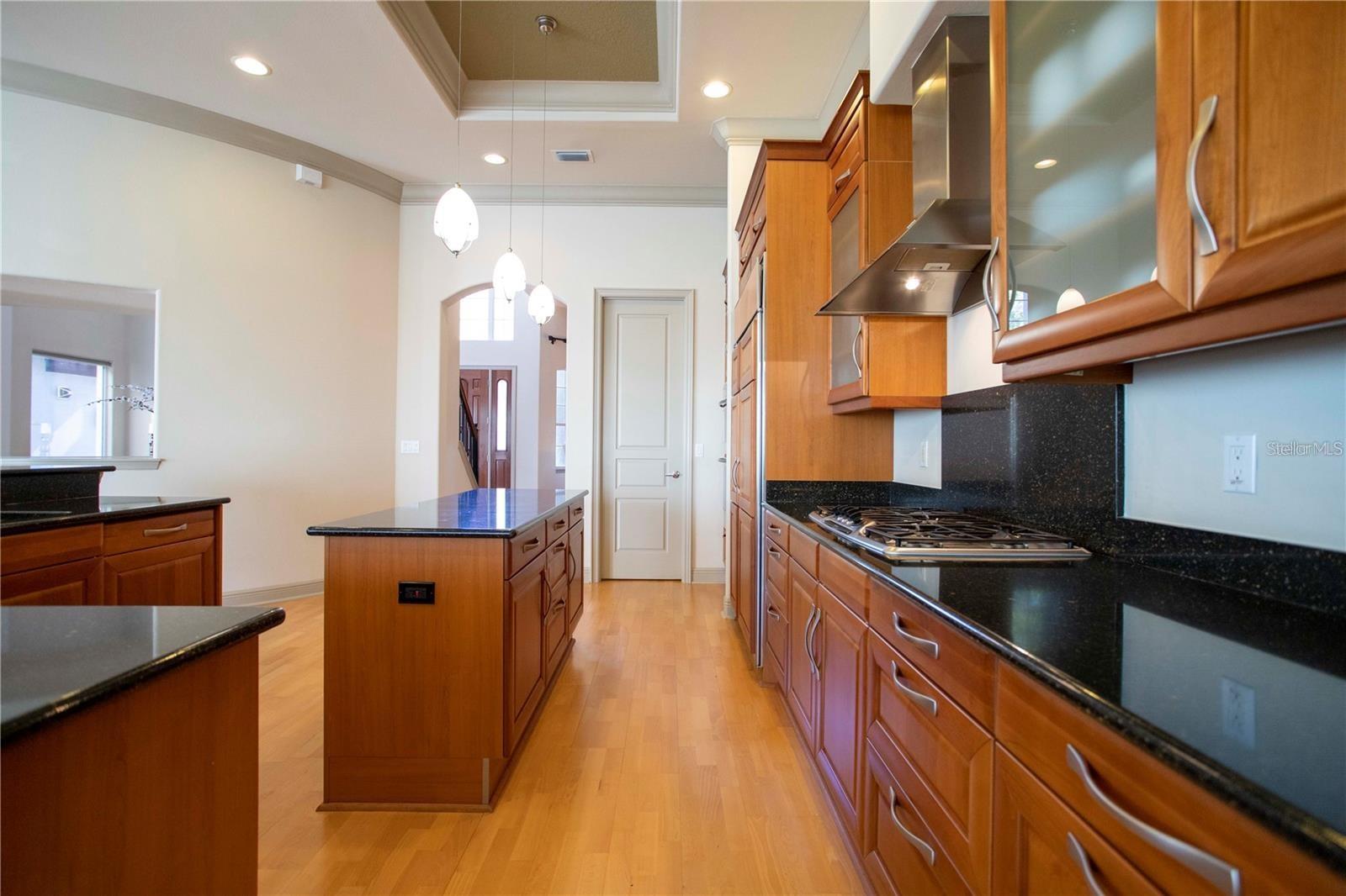 VIZCAYA PH 02 46/78 - Residential Lease