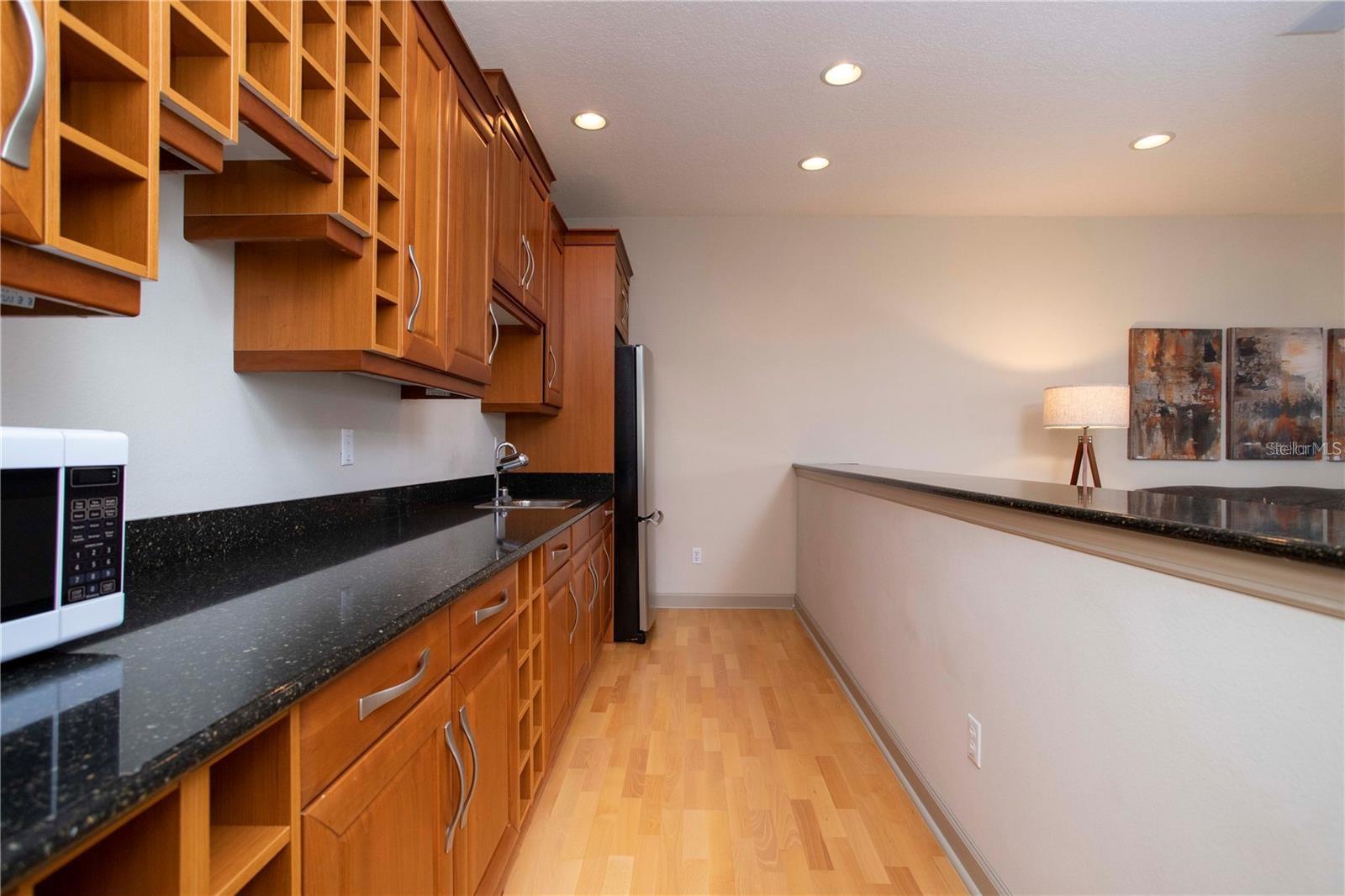 VIZCAYA PH 02 46/78 - Residential Lease