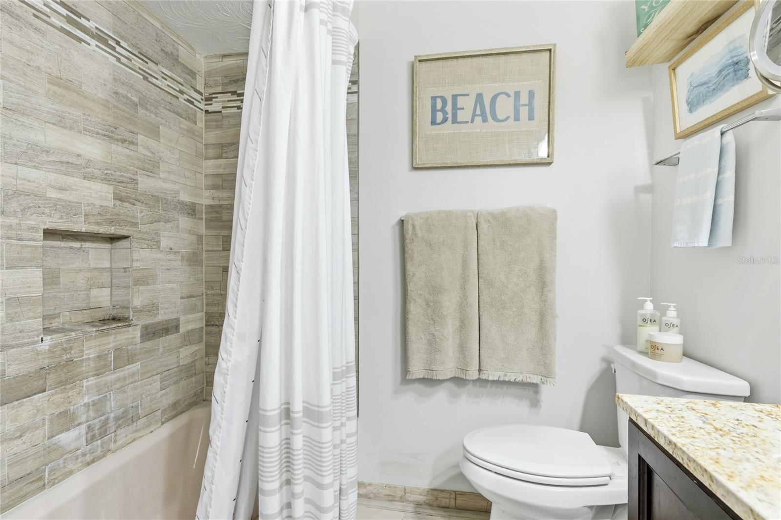 EL CONQUISTADOR VILLAGE 1 SEC 2 - Residential