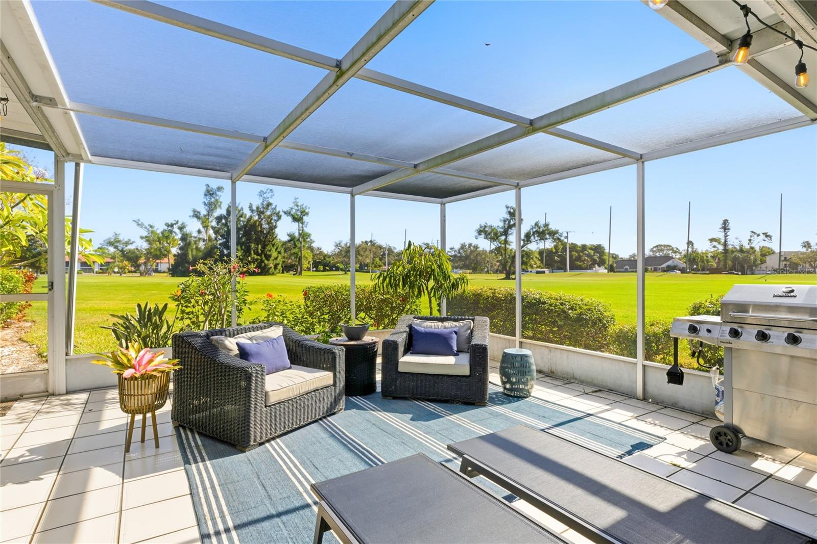 EL CONQUISTADOR VILLAGE 1 SEC 2 - Residential