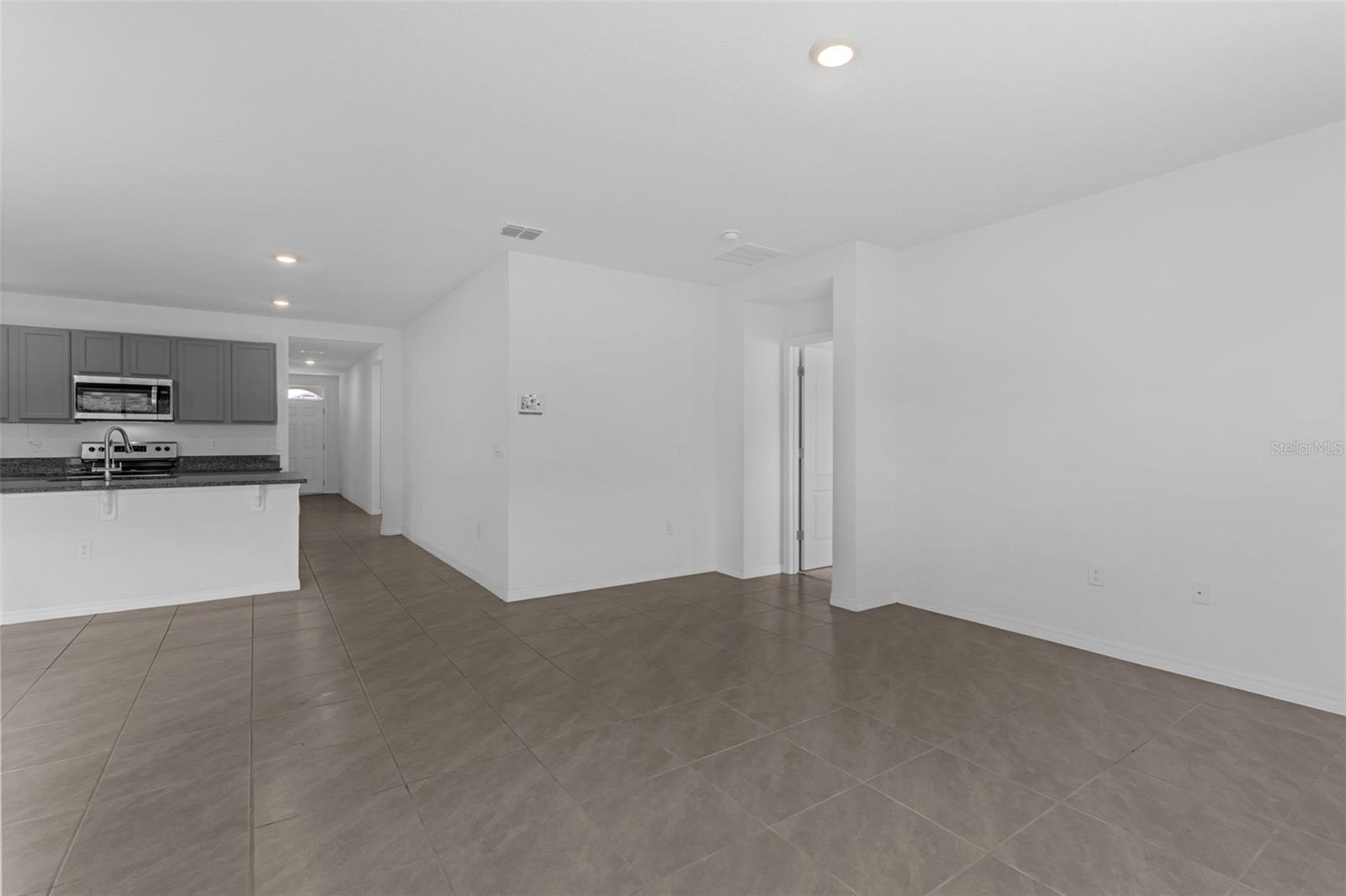 3667 SUNGROVE CIRCLE