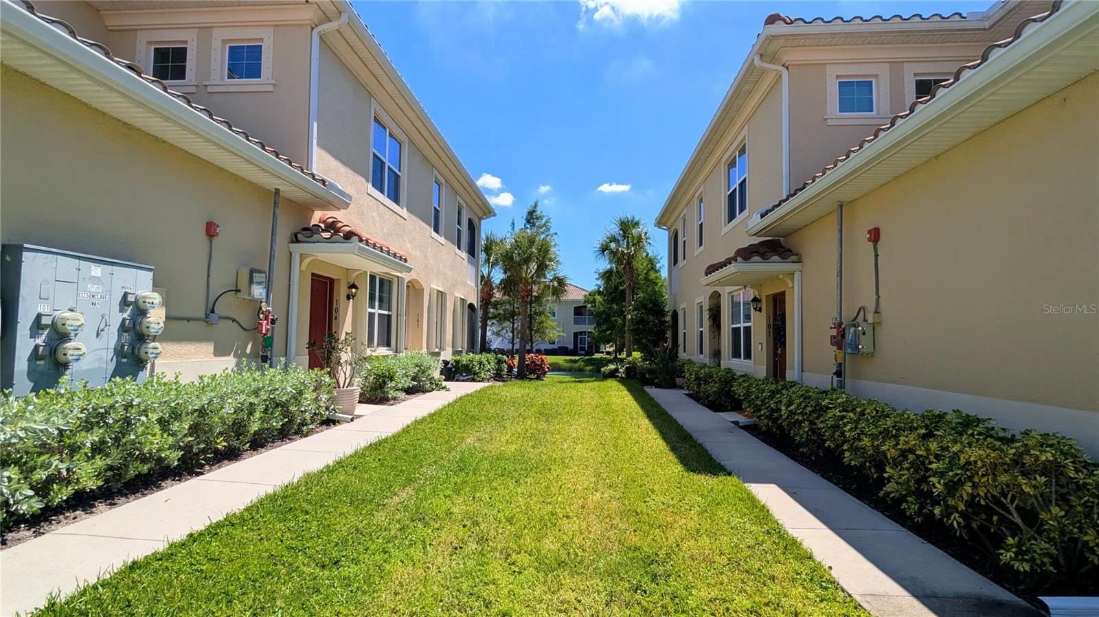 SOLEIL PH 41 - Residential Lease