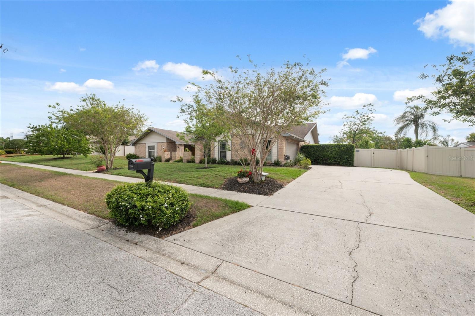 2906 BEAGLE PLACE