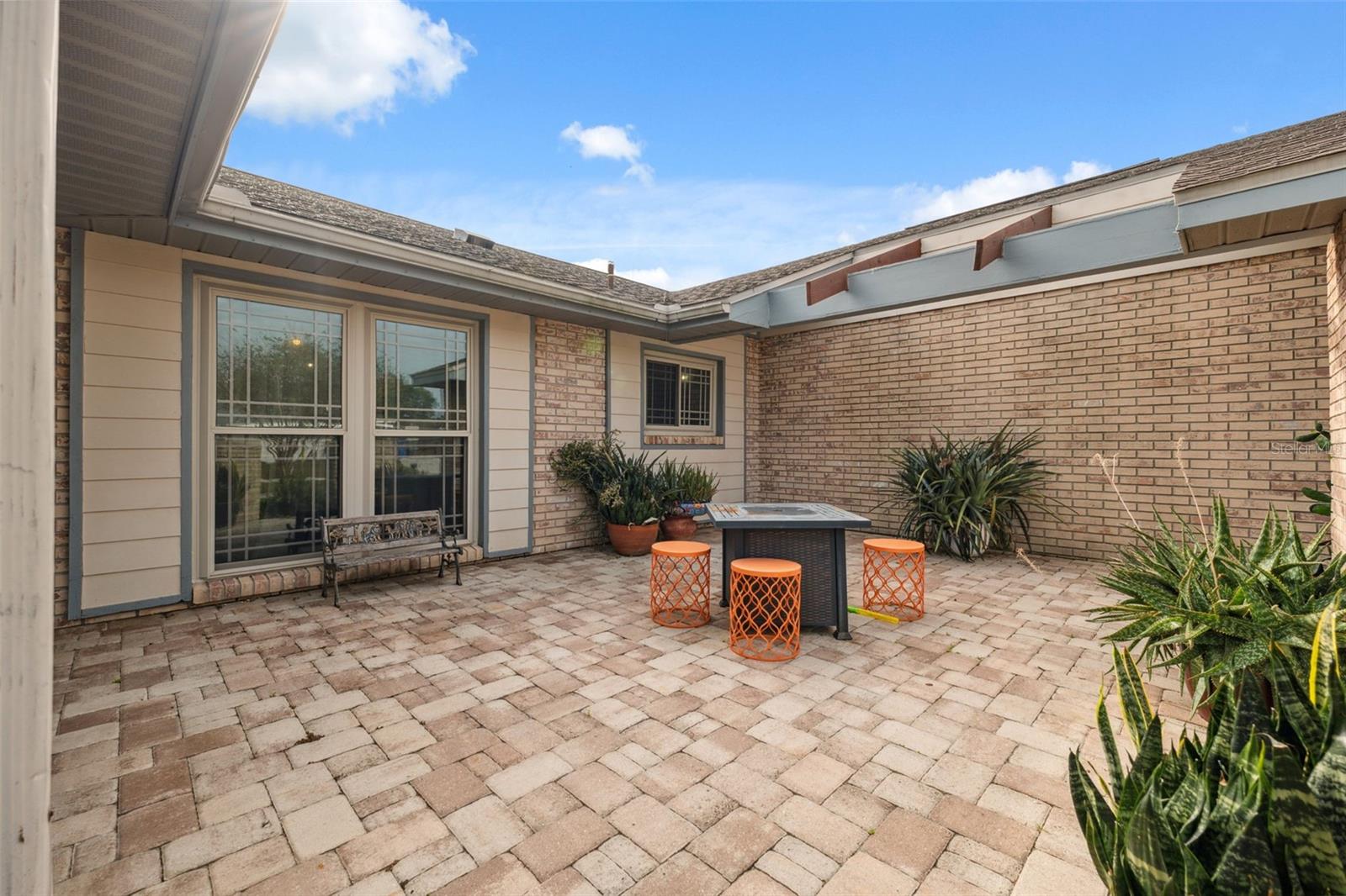 2906 BEAGLE PLACE