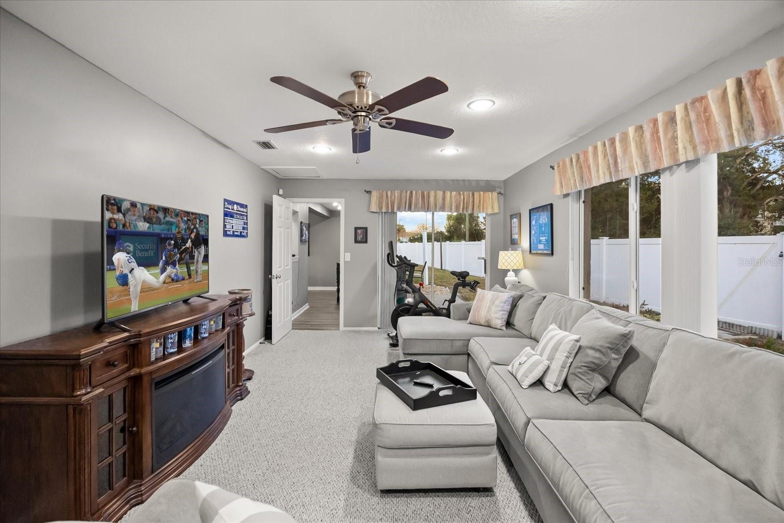 ORANGEWOOD VILLAGE 09 - Residential