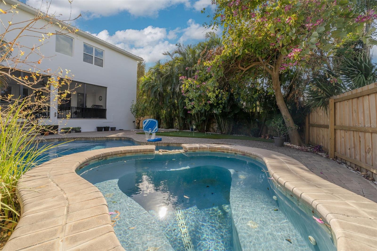 DAVIS ISLANDS PB10 PG52 TO 57 - Residential