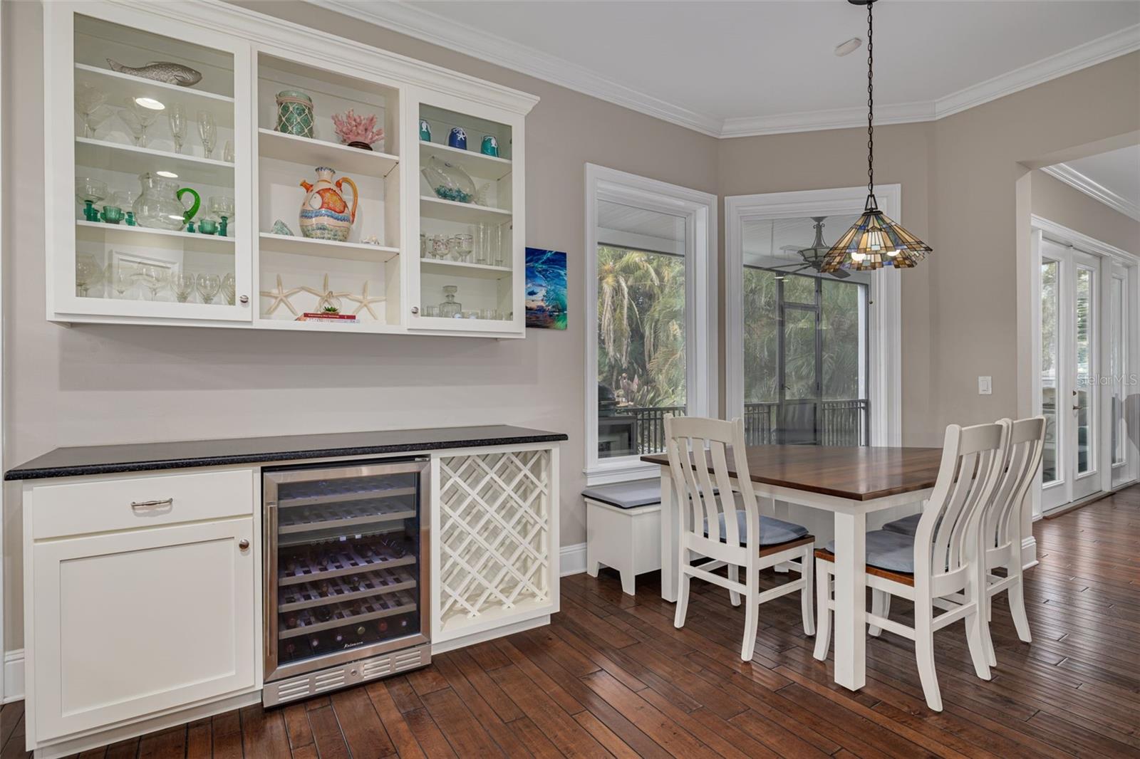 DAVIS ISLANDS PB10 PG52 TO 57 - Residential