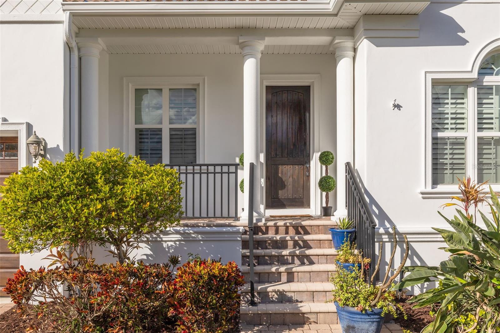 534 SUWANEE CIRCLE