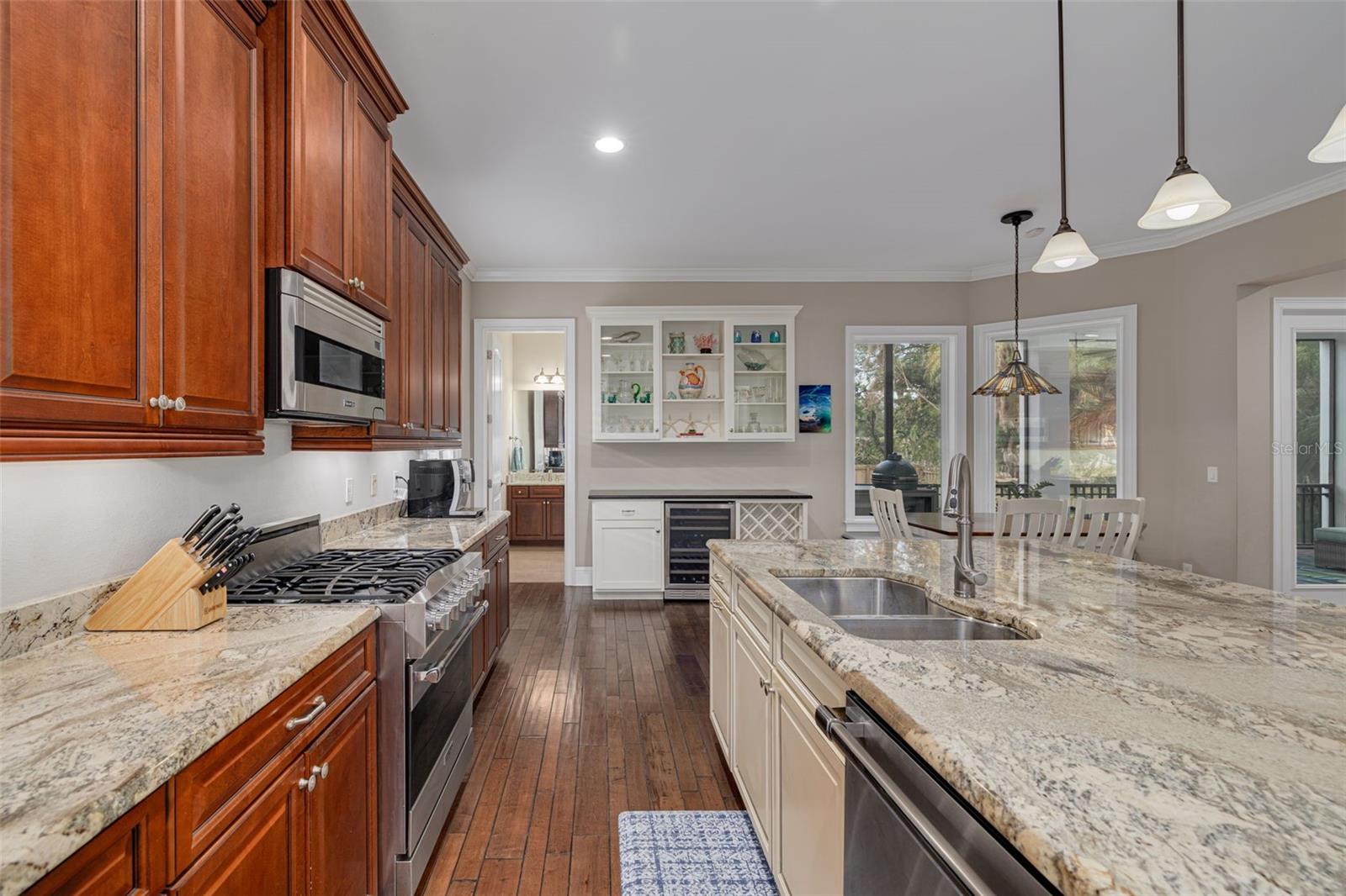 DAVIS ISLANDS PB10 PG52 TO 57 - Residential