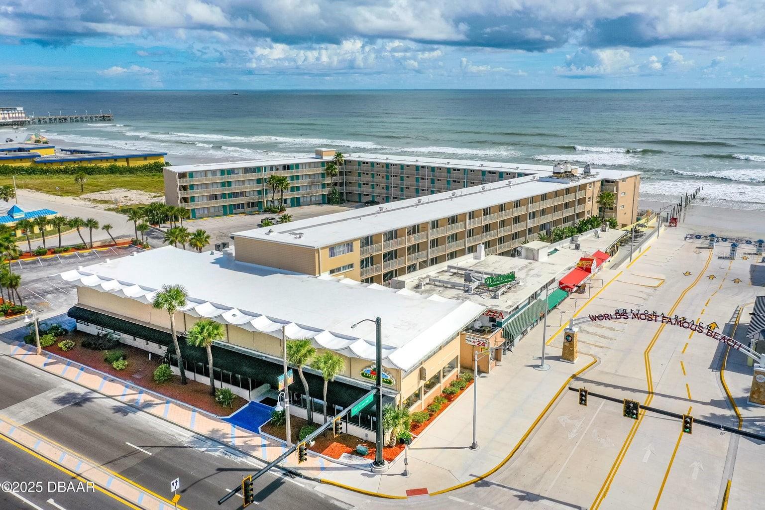 DAYTONA INN BEACH RESIDENCE - Residential