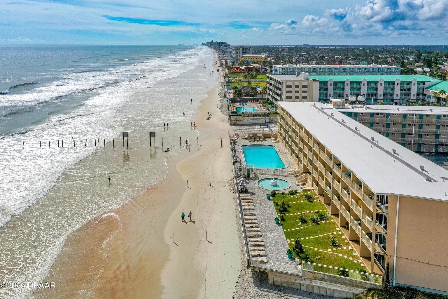 DAYTONA INN BEACH RESIDENCE - Residential