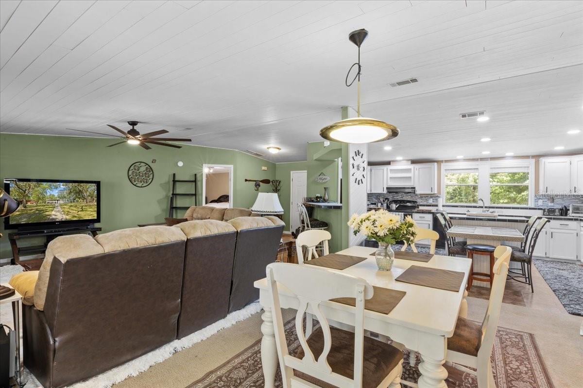 TWO RIV ESTATE - Residential