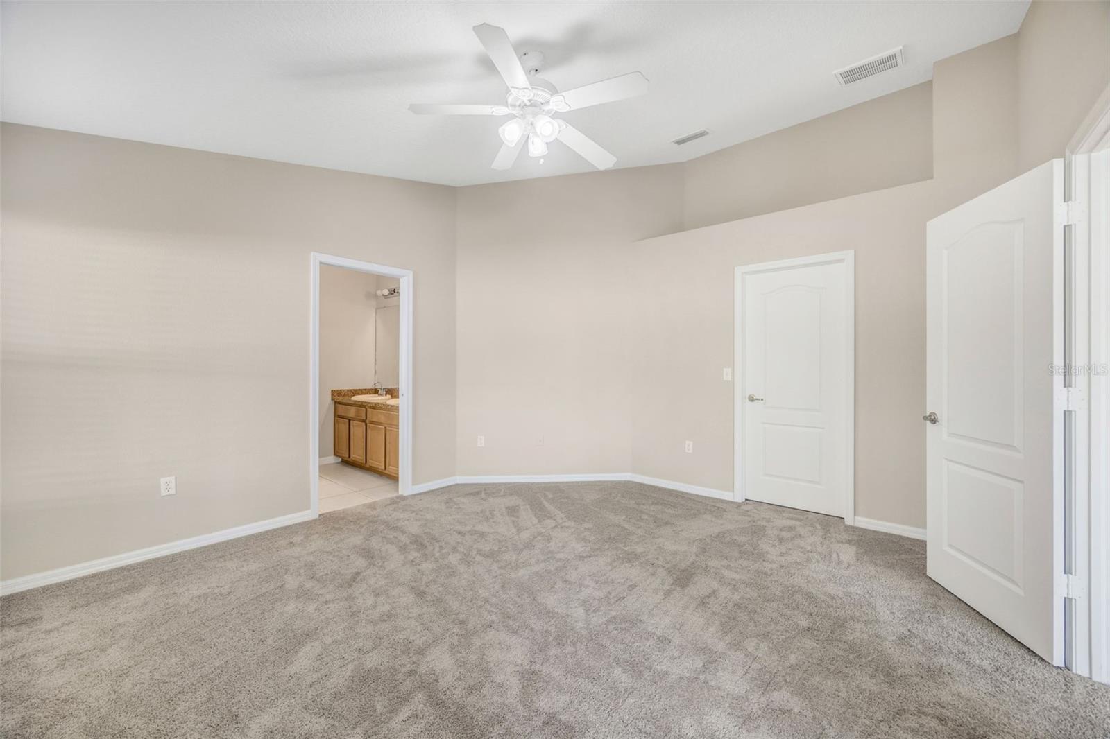 HAMPTON HILLS SOUTH PH 02 - Residential