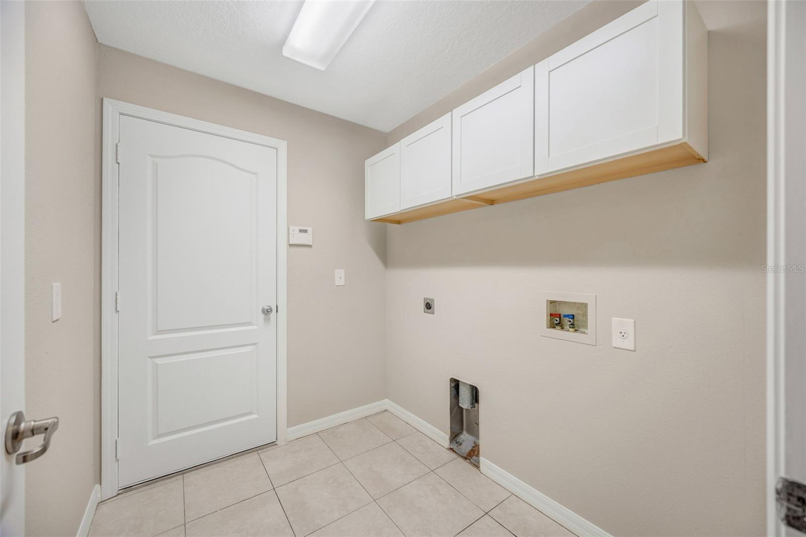 HAMPTON HILLS SOUTH PH 02 - Residential