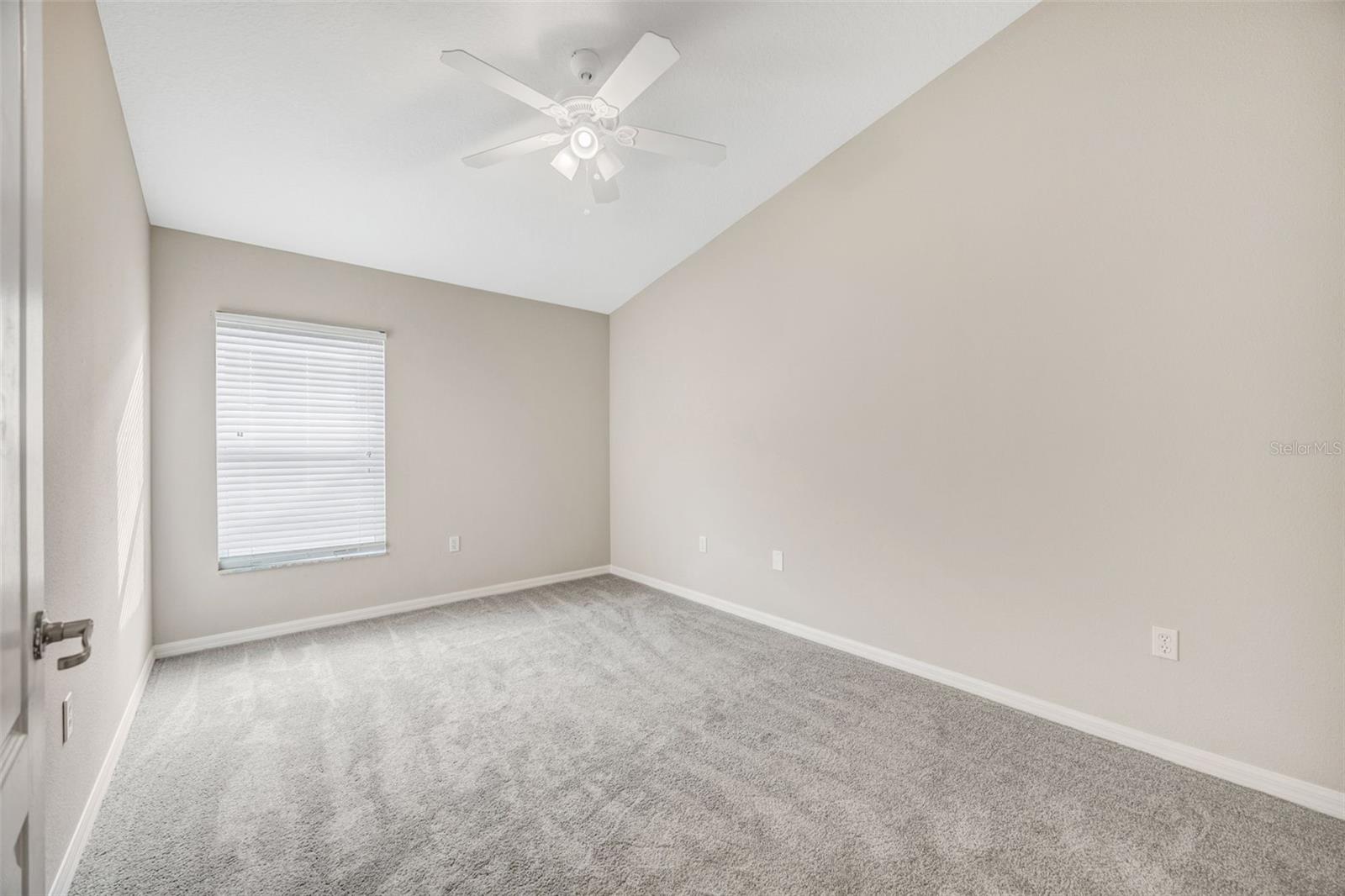 HAMPTON HILLS SOUTH PH 02 - Residential