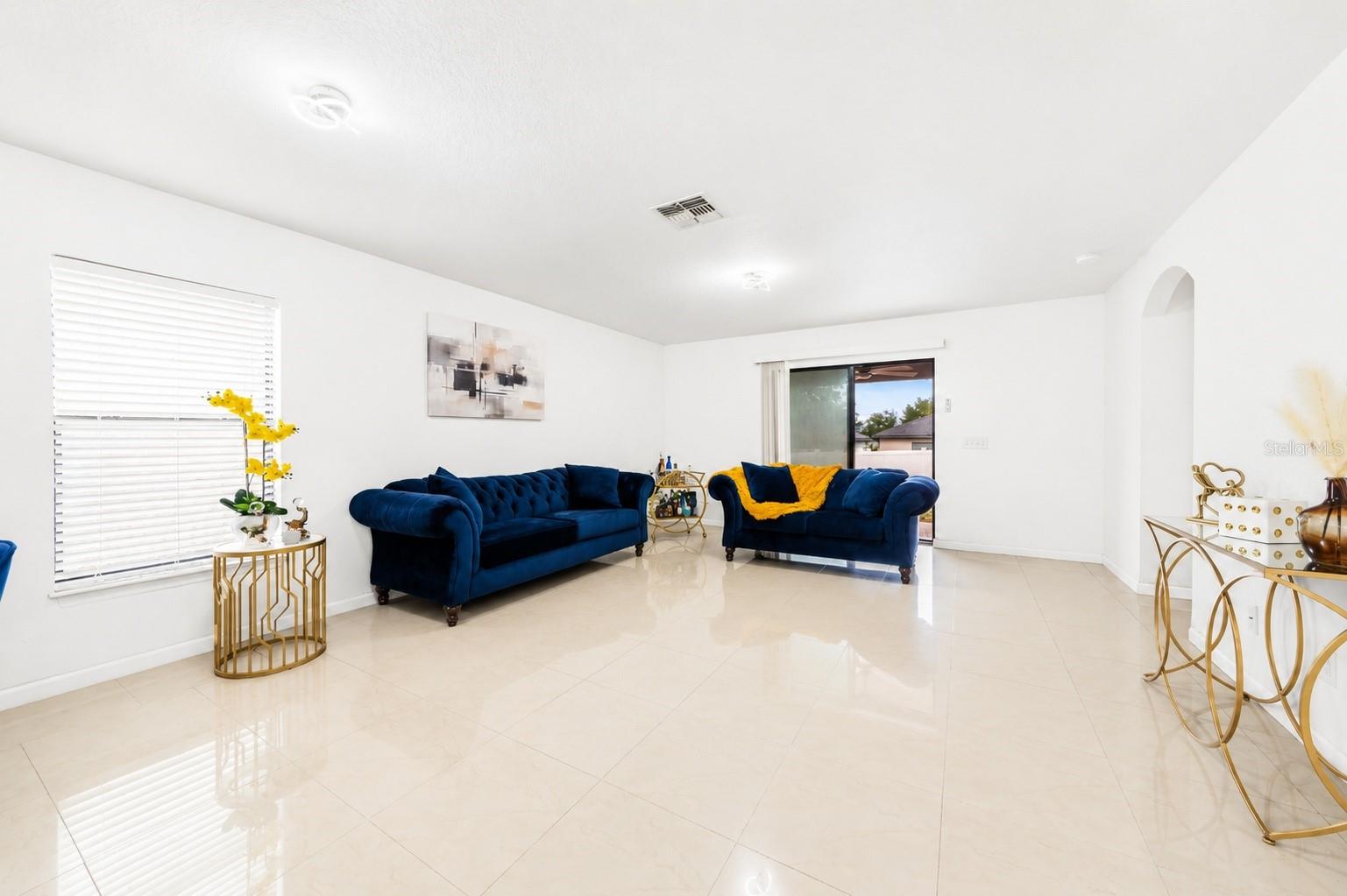 HIGHLAND MDWS PH 2B - Residential