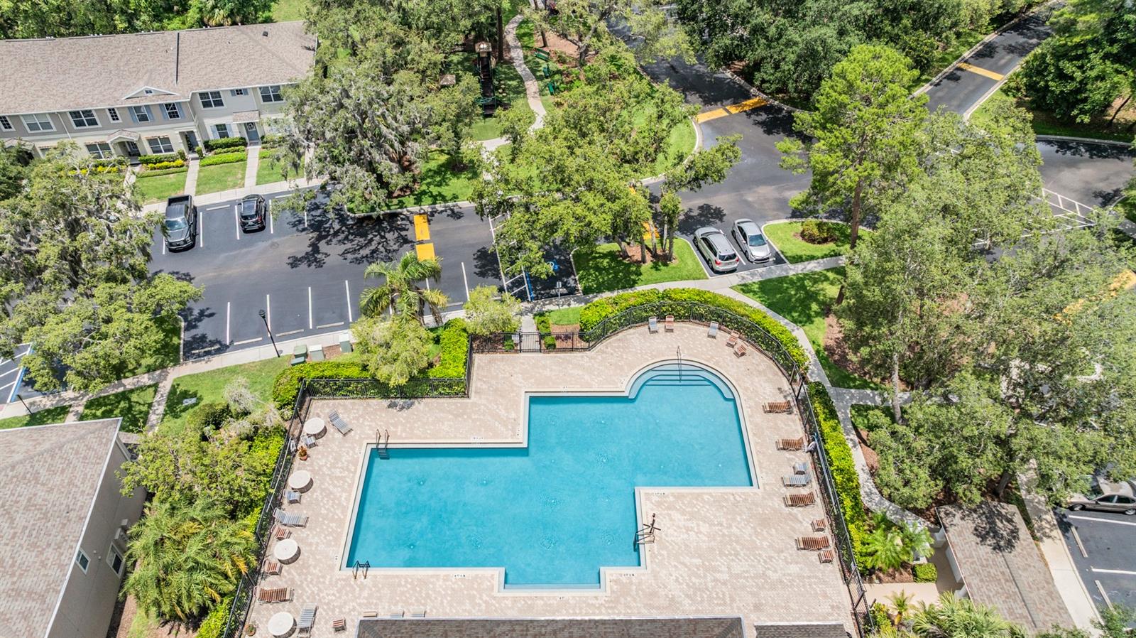 FISHHAWK RANCH TWNHMS PH - Residential