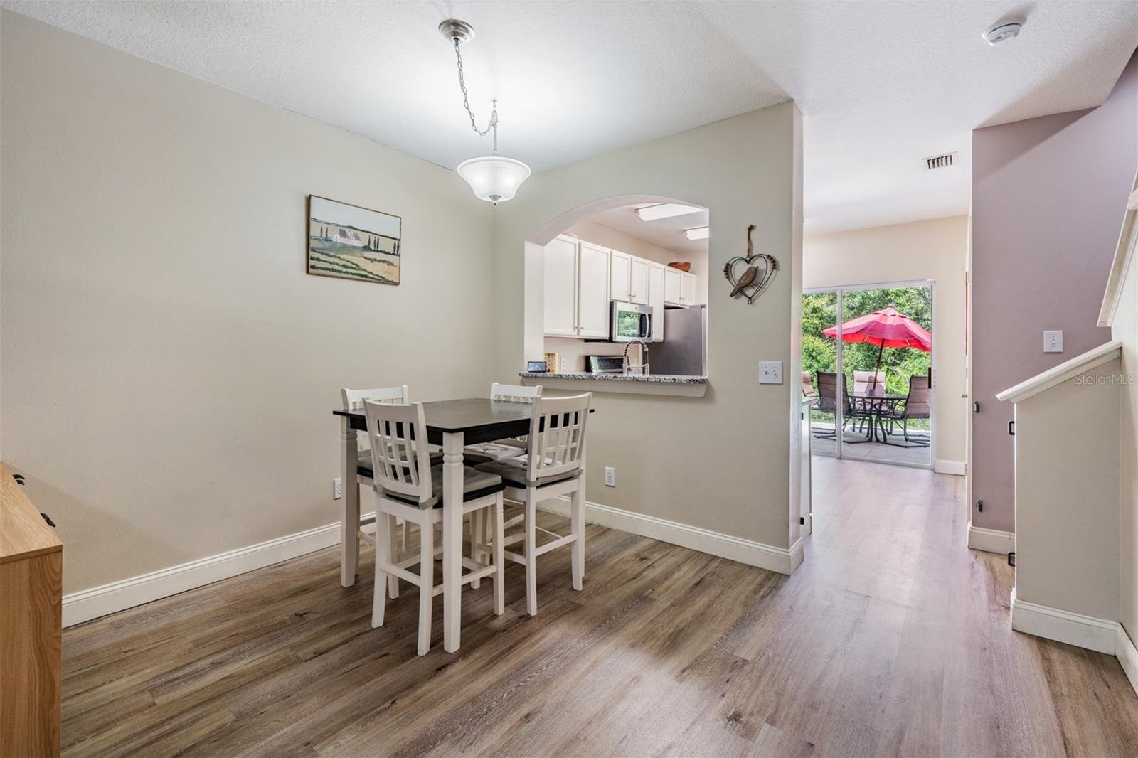 FISHHAWK RANCH TWNHMS PH - Residential