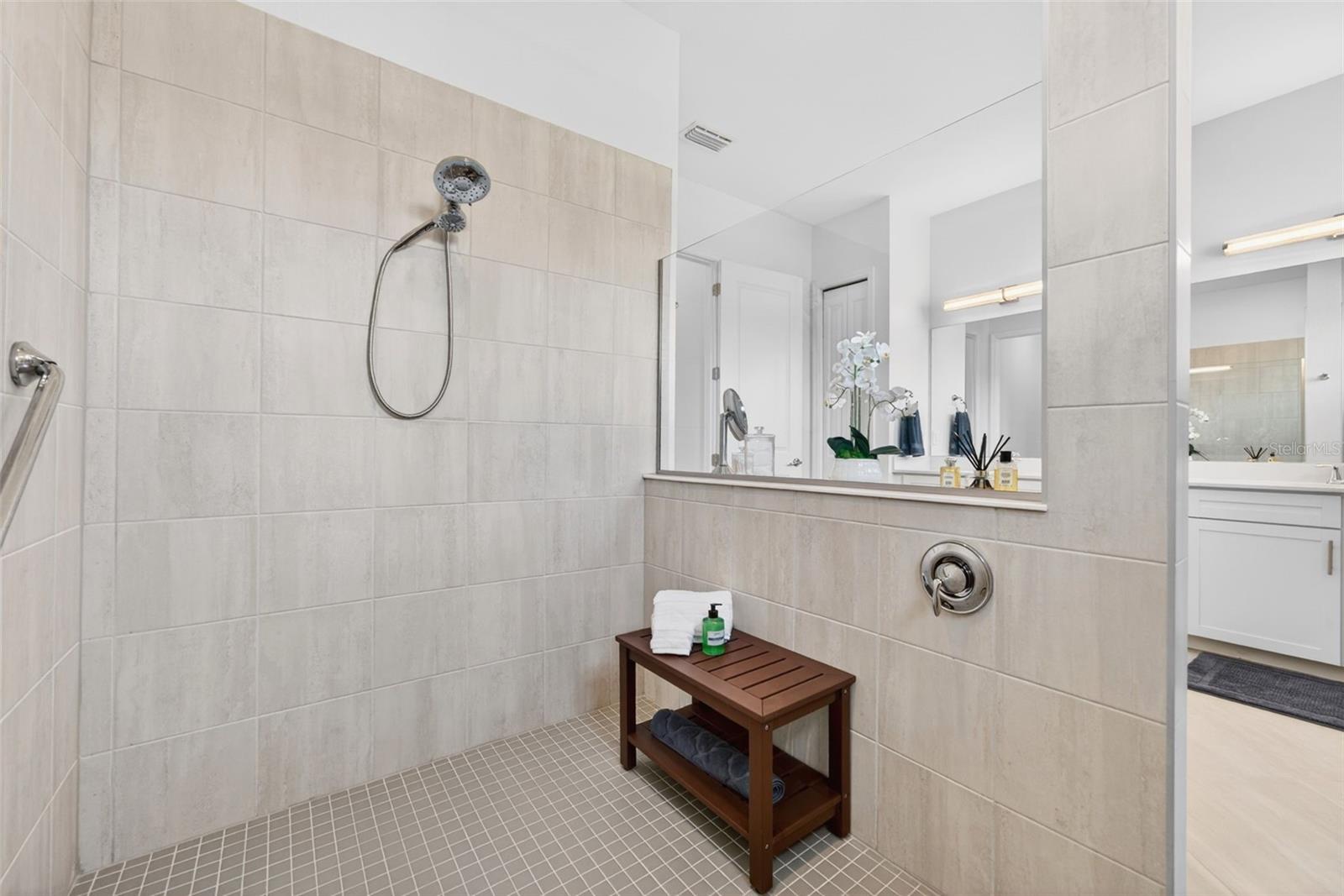 WELLEN PARK GOLF & COUNTRY CLUB - Residential