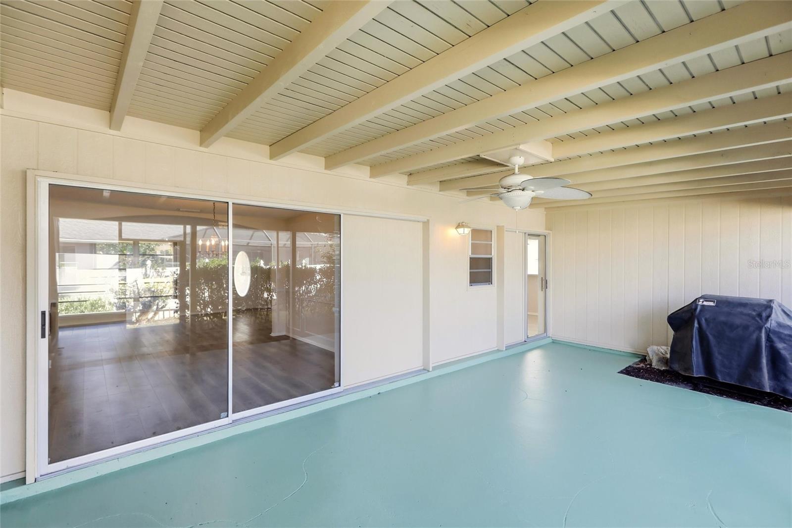 SOUTH VENICE - Residential