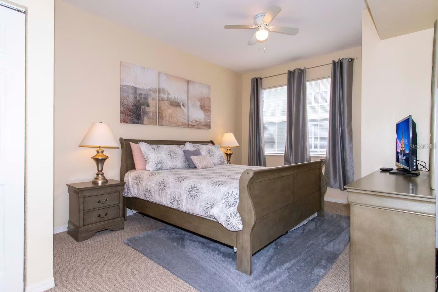 VENETIAN BAY VILLAGE CONDO PH 1 - Residential Lease