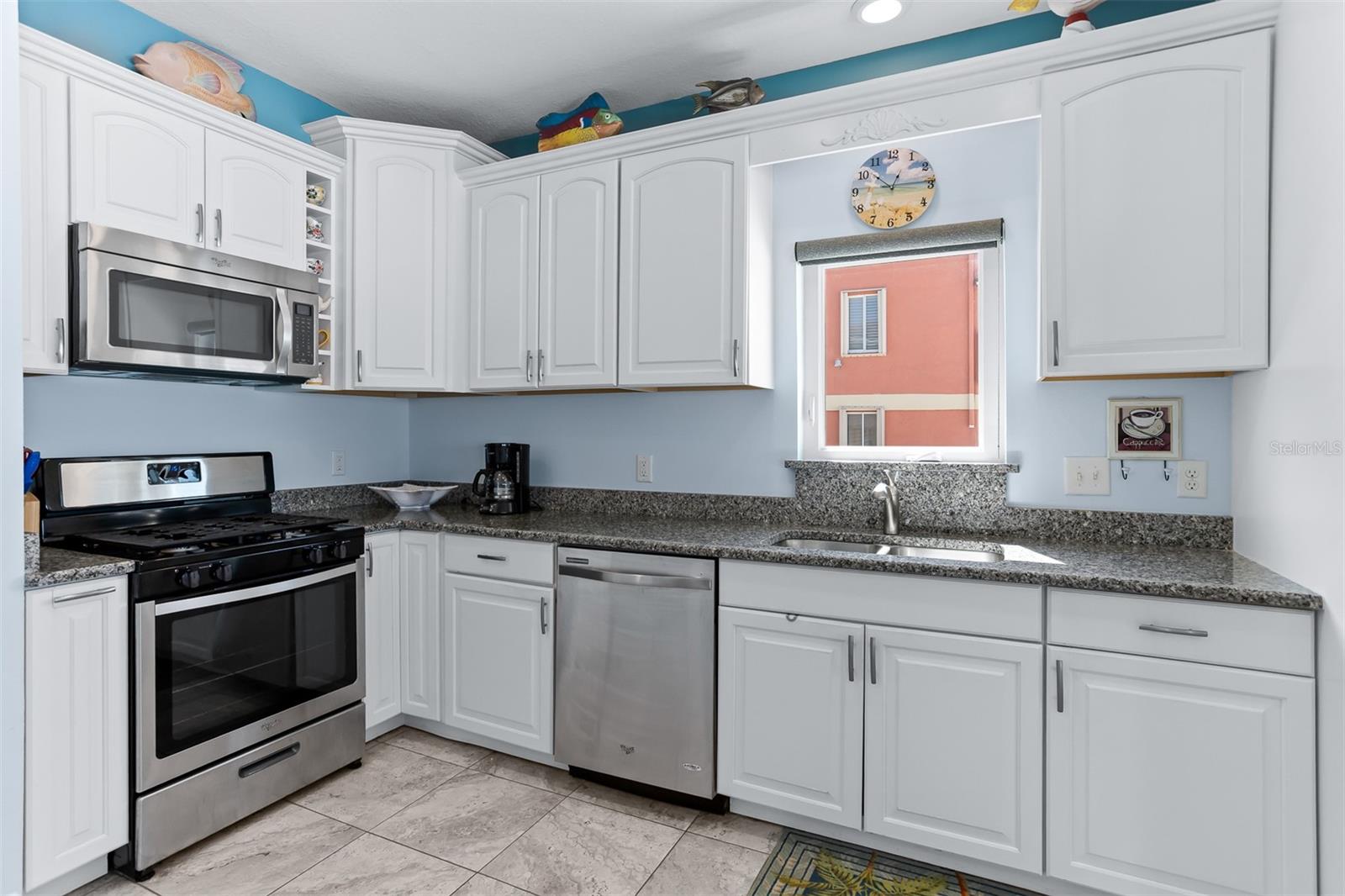 HARBOR SHORES SUB - Residential