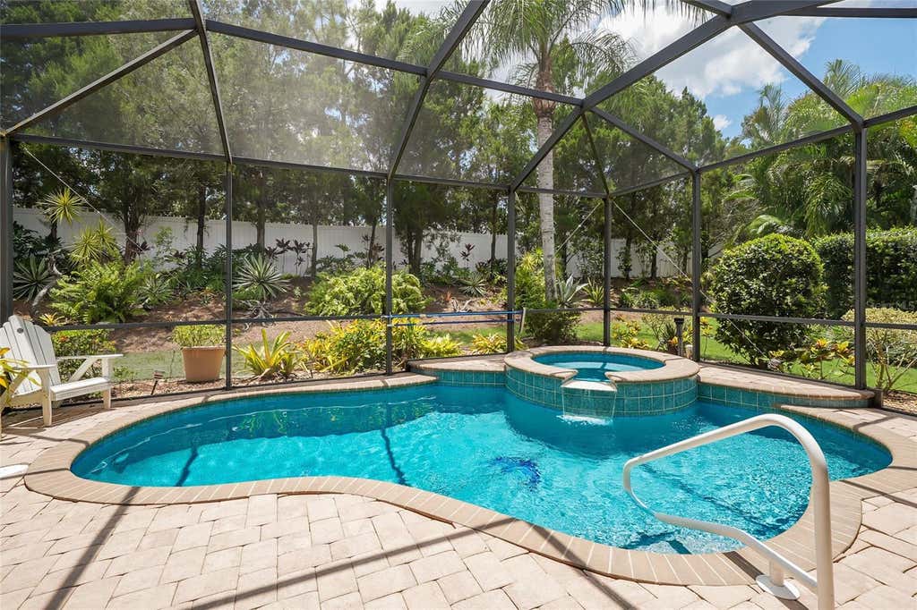 Photo of 15308 Helmsdale Place, Lakewood Ranch, FL 34202 (MLS # A4700236)
