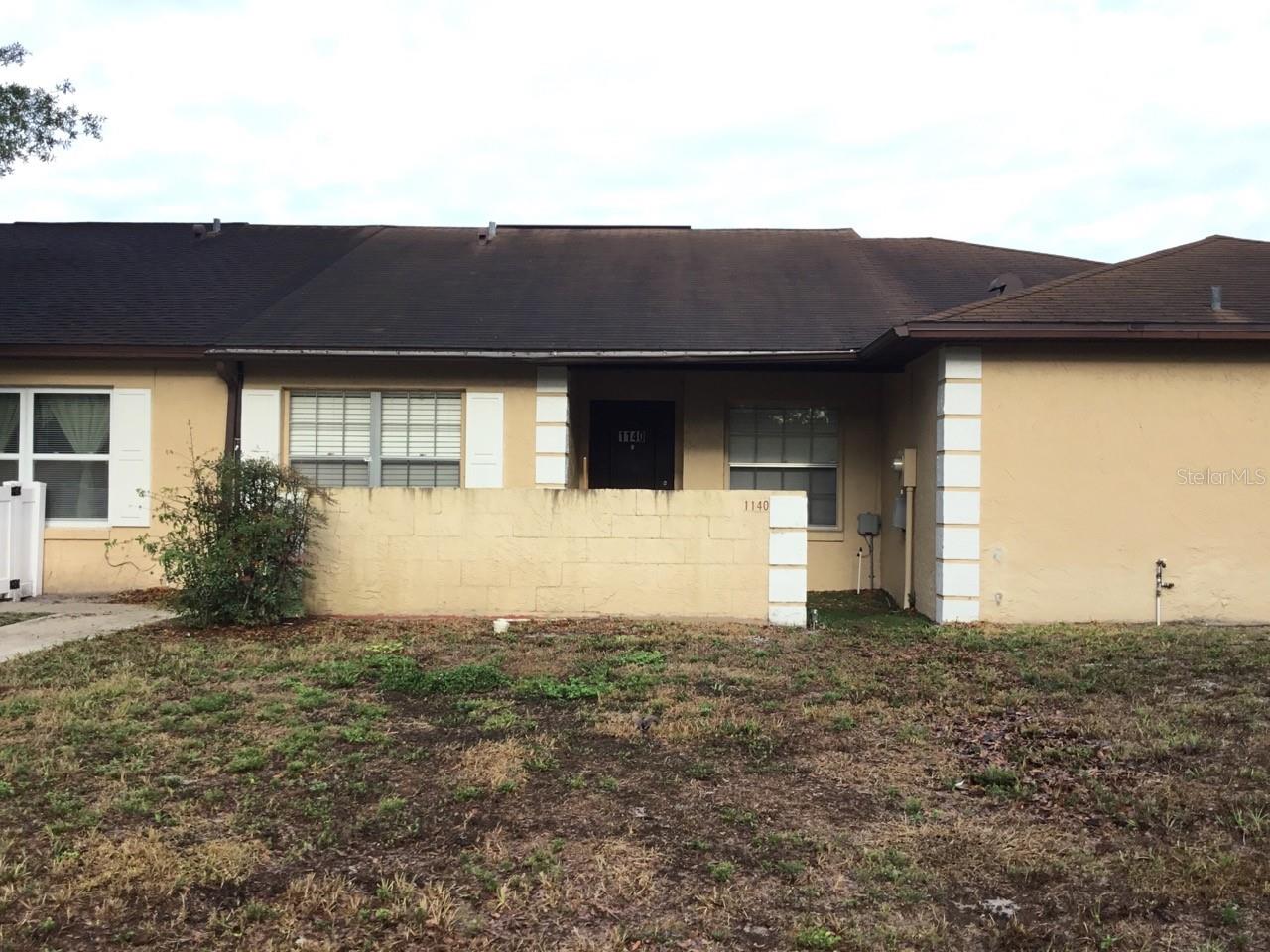 Centrally located 2-bedroom, 2-bathroom multiplex unit! Conveniently located near the public library, shopping, restaurants, Publix, Waterford Lakes Town Center, the University of Central Florida, and easy access to SR-408.
This 995 sq. ft. home features neutral paint and tile throughout, plus freshly painted interiors, brand-new cabinets, and new tile flooring. The unit includes all appliances. Washer and dryer hookups. Parking behind the property. Enjoy access to the community pool! No pets.
Applications will ONLY be processed if you have viewed the inside of the home, submitted all applications and dropped off a holding deposit. We will hold the property for the first application and deposit received.