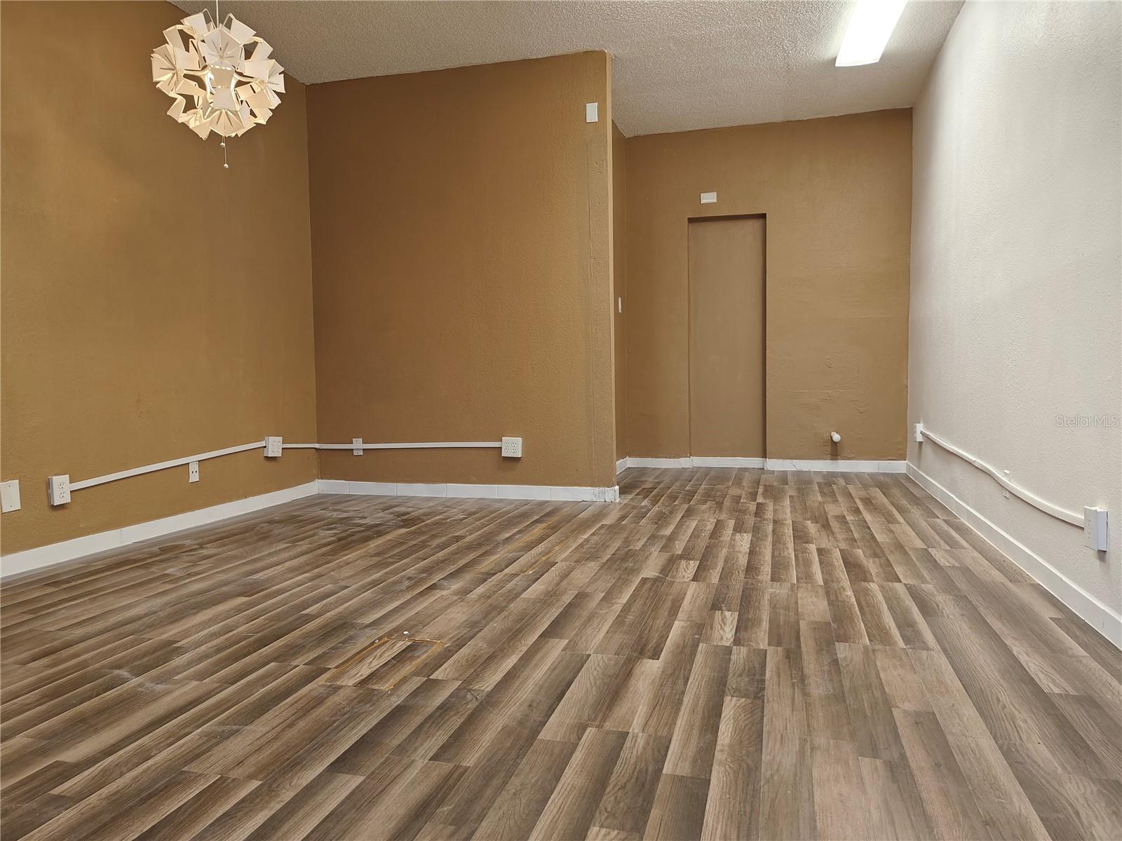 8421 S ORANGE BLOSSOM TRAIL 131