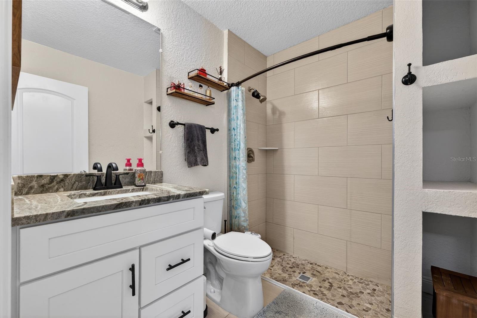 GARDEN CITY - Residential