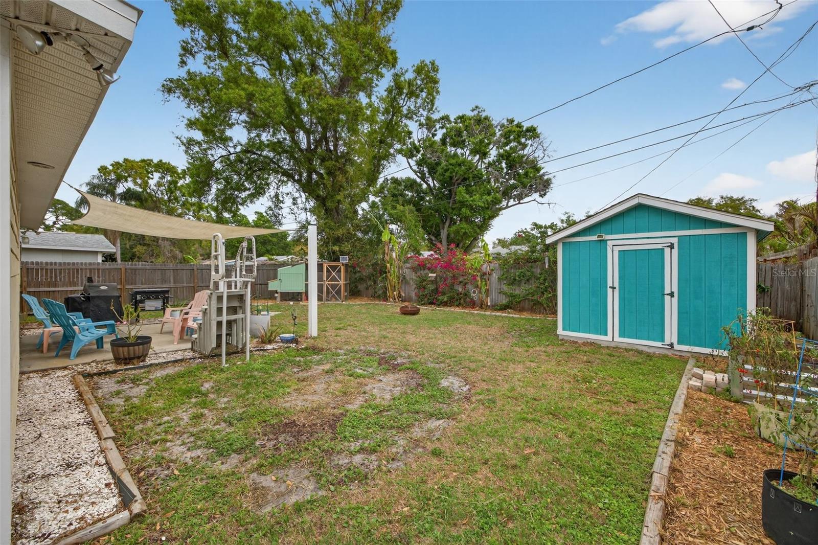 GARDEN CITY - Residential